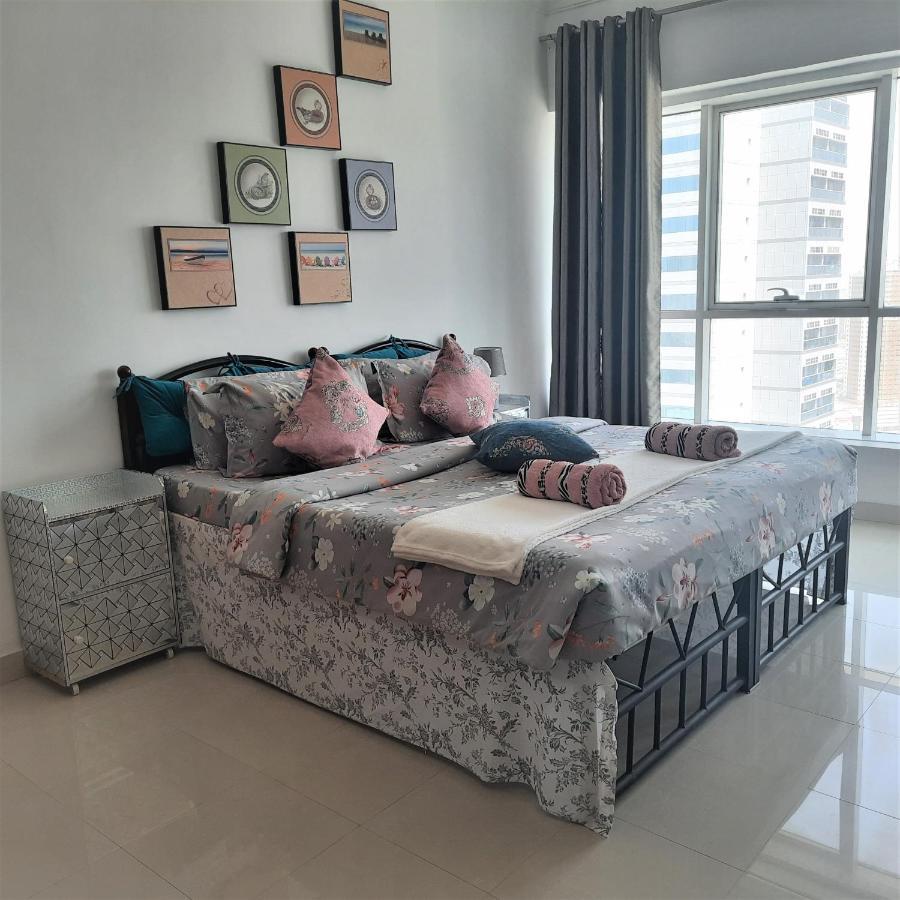 Beach Side Private Room At Sharjah-Dubai Border Exterior photo